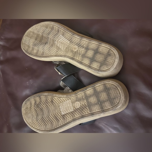 5 for $25- Like New Patrizia by Spring Step size 40 - Picture 2 of 16